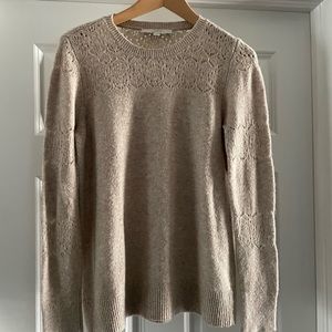 EUC Beautiful sweater